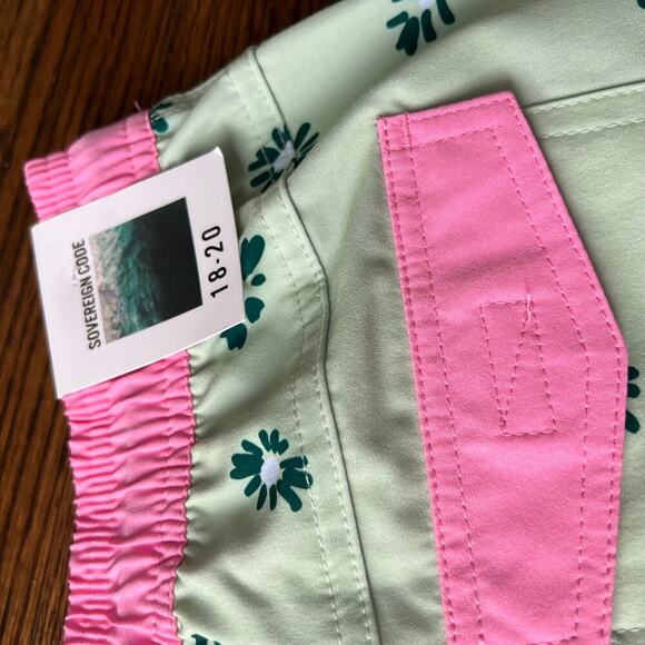 New Sovereign Code Lined Teen Boy Green Pink Swim Trunks Bottoms 18-20 - Picture 5 of 6